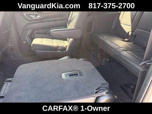 Used 2023 Chevrolet Suburban Premier image 24