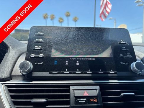 Used 2019 Honda Accord LX image 25