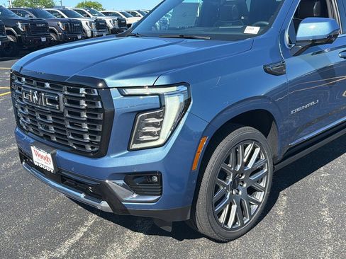 New 2026 GMC Yukon Denali Ultimate AWD/4WD image 6