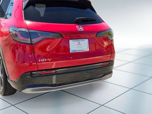 Certified 2023 Honda HR-V EX-L image 7