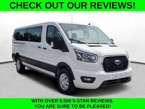 Used 2023 Ford Transit 350 XLT RWD image 3