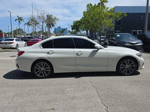 Used 2020 BMW 330i Sedan w/ Convenience Package RWD image 10