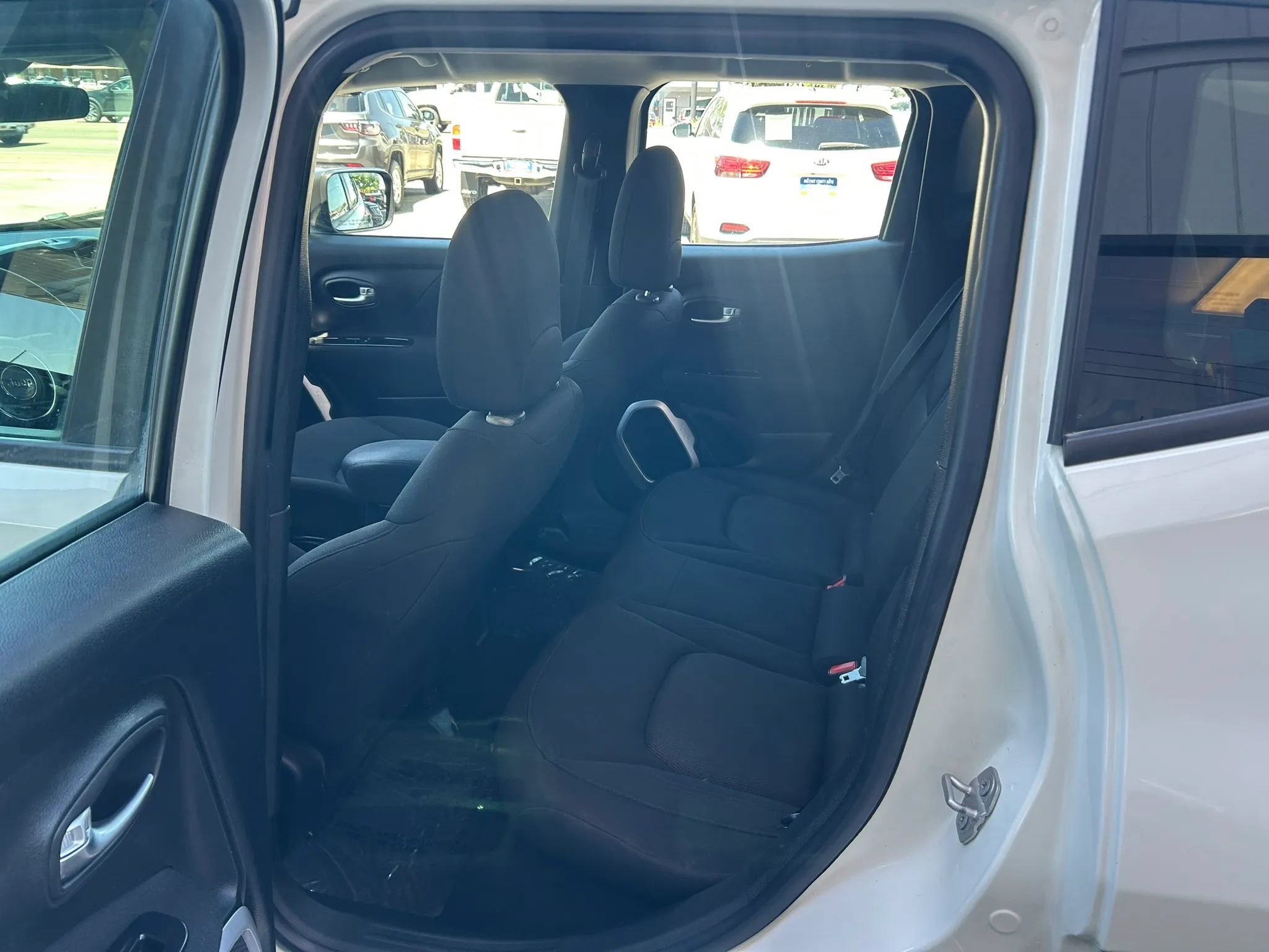 Used 2018 Jeep Renegade Sport w/ Power & Air Group AWD/4WD image 15