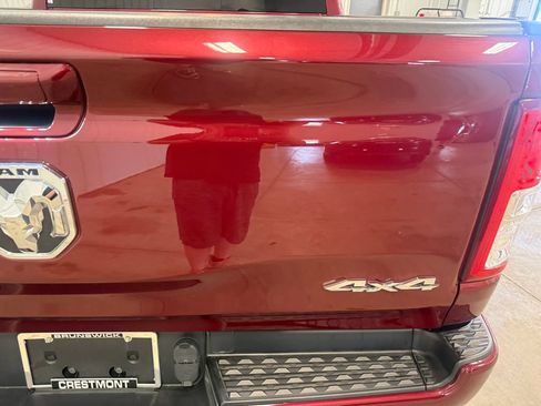 Used 2024 RAM 1500 Big Horn AWD/4WD image 20