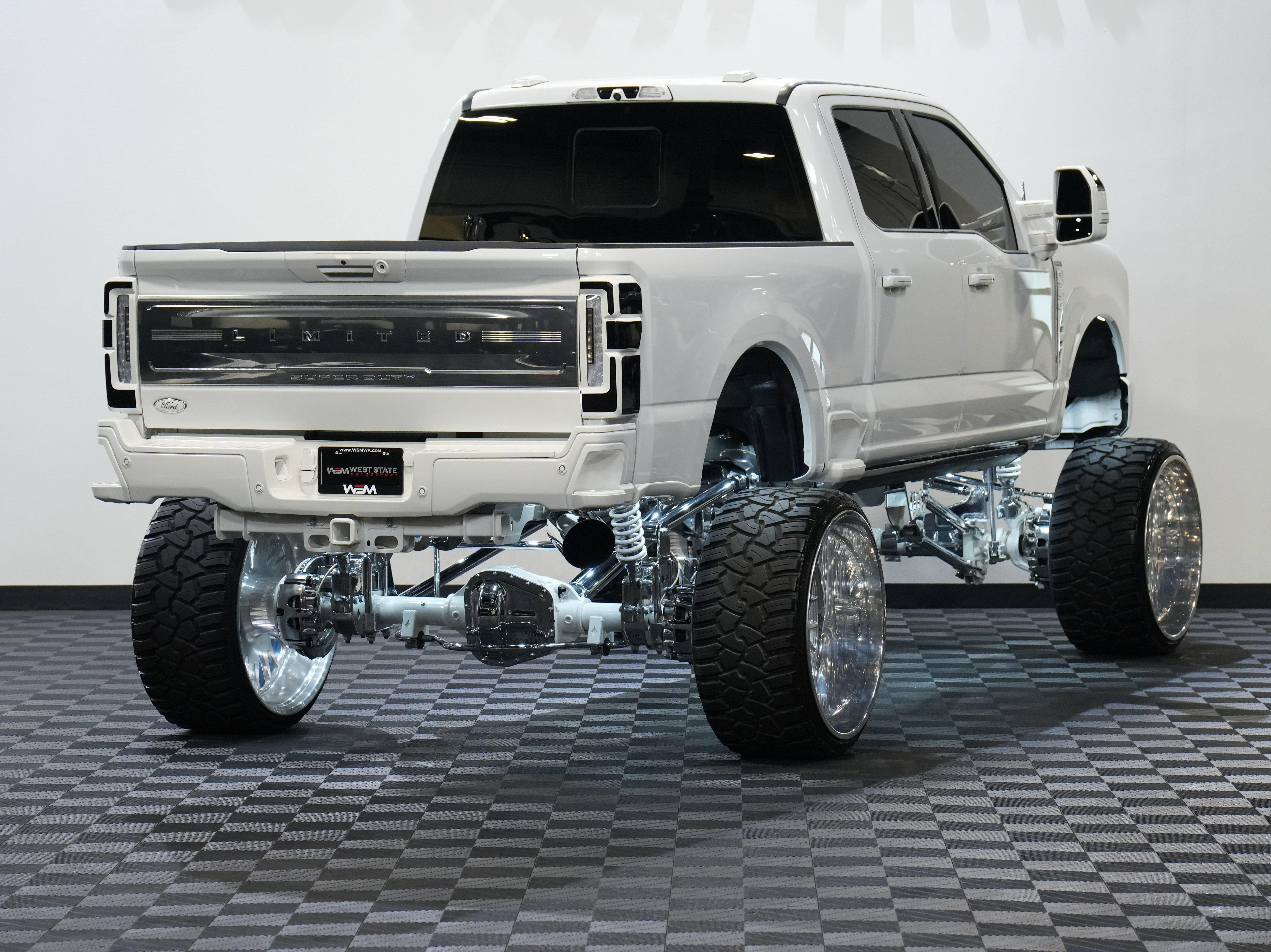 Used 2024 Ford F350 Limited AWD/4WD image 6