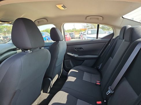 Used 2024 Nissan Sentra SV FWD image 16