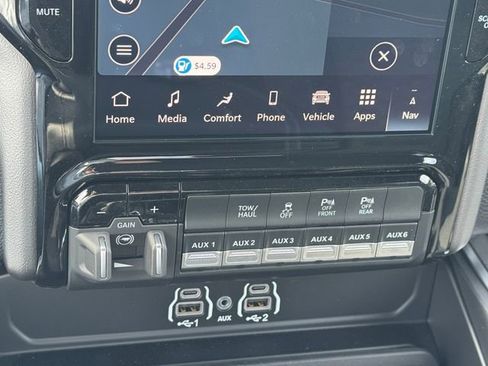 New 2026 RAM 2500 Big Horn AWD/4WD image 21