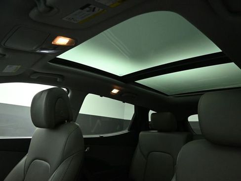 Used 2018 Hyundai Santa Fe Sport w/ 2.4L Tech Package 04 image 21