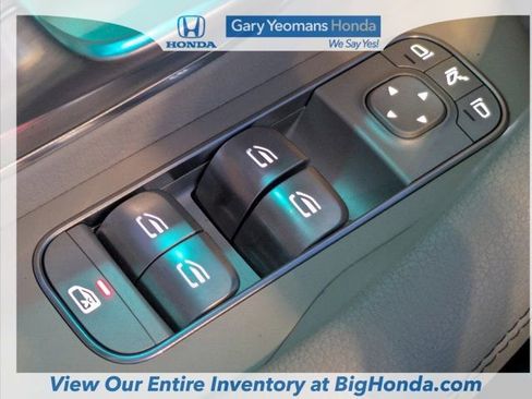 Used 2022 Mercedes-Benz GLE 350 w/ AMG Line Exterior image 25