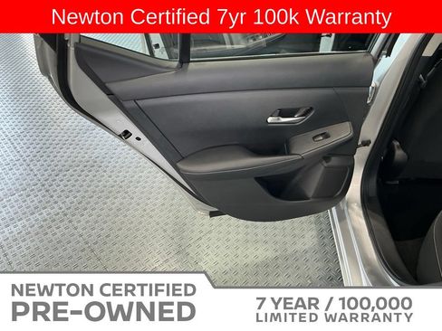 Used 2022 Nissan Sentra SV FWD image 34