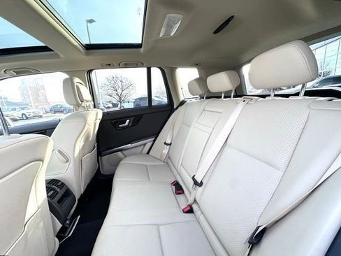 Used 2015 Mercedes-Benz GLK 350 4MATIC image 22
