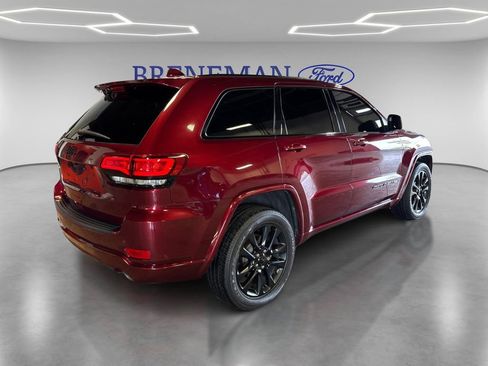 Used 2020 Jeep Grand Cherokee Altitude AWD/4WD image 6