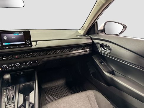 Used 2024 Honda Accord EX image 24