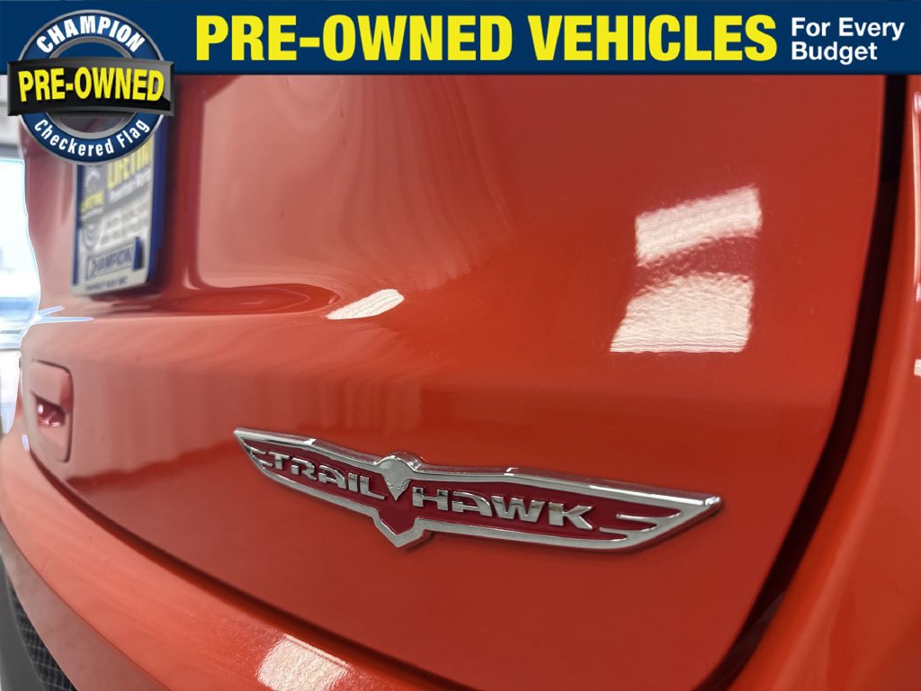 Used 2018 Jeep Compass Trailhawk w/ Navigation Group AWD/4WD image 40