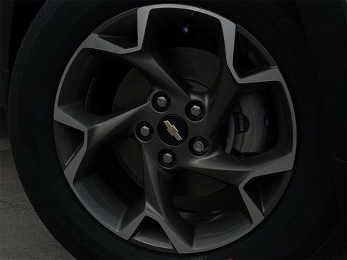 New 2026 Chevrolet Trax LT w/ Sunroof Package image 9