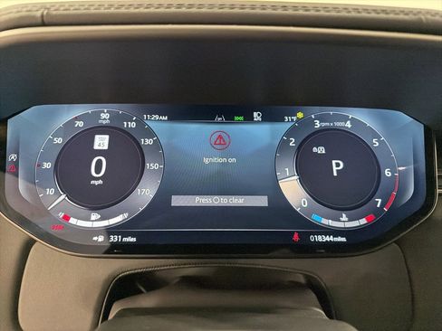 Used 2024 Land Rover Range Rover Sport Dynamic SE image 15