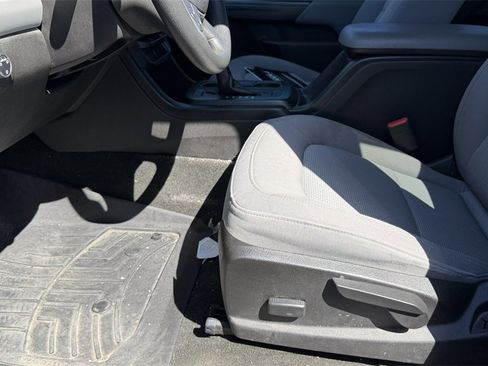 Used 2016 Chevrolet Colorado W/T w/ WT Convenience Package image 13