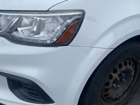 Used 2017 Chevrolet Sonic LT image 18