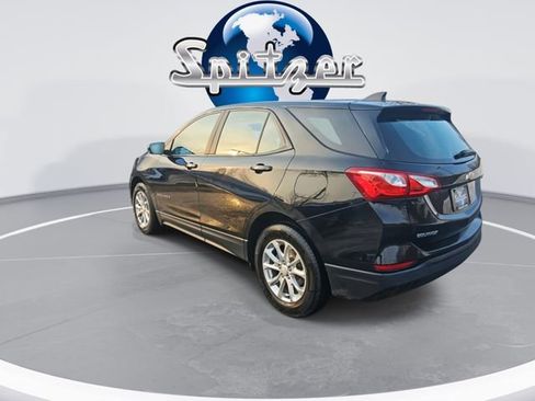 Used 2020 Chevrolet Equinox LS image 6