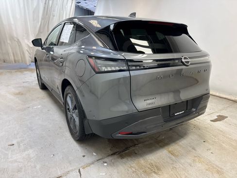 Certified 2025 Nissan Murano SL w/ Cargo Package AWD/4WD image 2