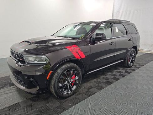 Used 2023 Dodge Durango R/T w/ Blacktop Package RWD image 2