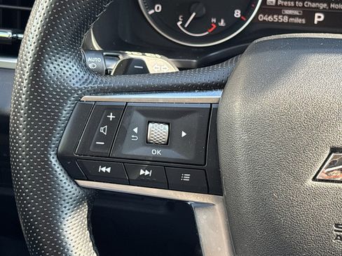 Used 2024 Mitsubishi Outlander SE AWD/4WD image 18
