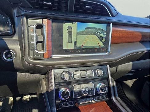Used 2024 GMC Yukon XL Denali Ultimate image 20