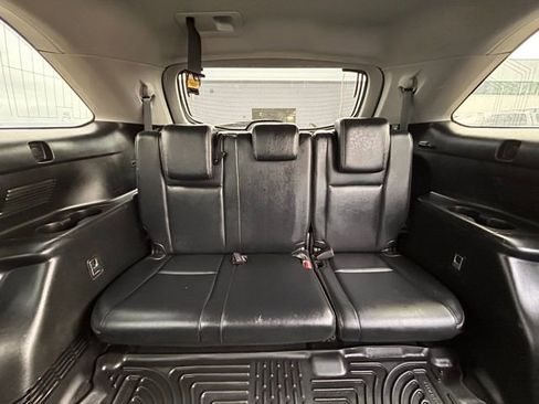 Used 2018 Toyota Highlander SE image 48