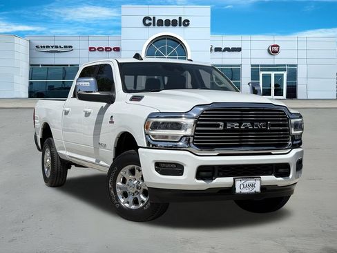 Used 2024 RAM 2500 Laramie w/ Safety Group AWD/4WD image 1