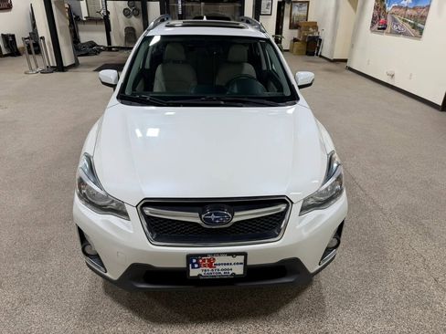 Used 2016 Subaru Crosstrek 2.0i Limited AWD/4WD image 5