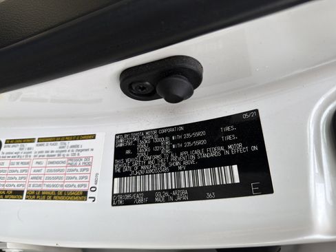 Used 2021 Lexus RX 350L Premium image 24