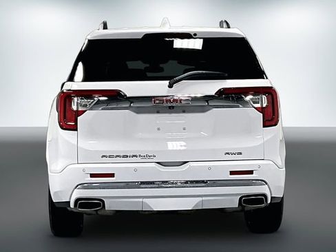 Used 2023 GMC Acadia Denali image 6