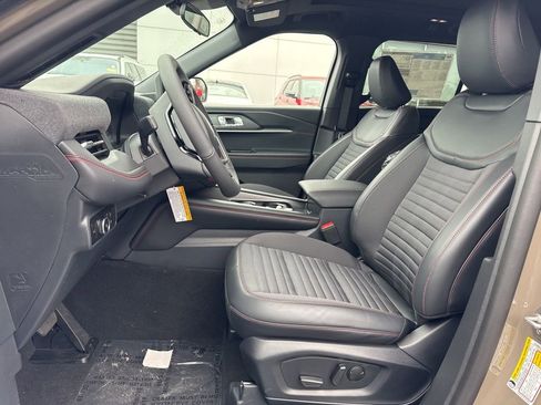 New 2026 Ford Explorer ST-Line AWD/4WD image 43