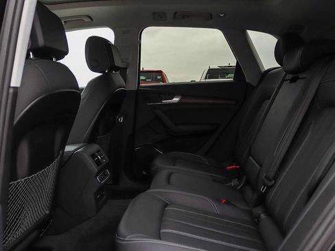 Used 2023 Audi Q5 2.0T Premium w/ Convenience Package AWD/4WD image 24