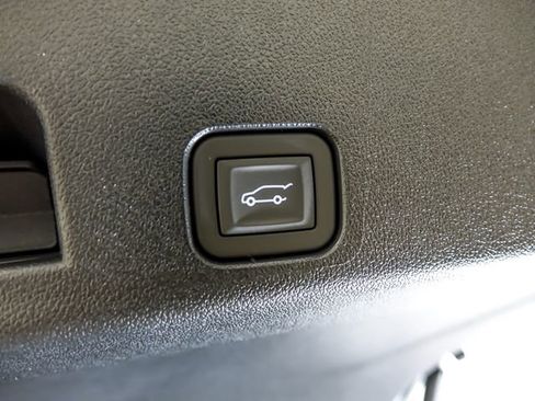 New 2026 Chevrolet Traverse Z71 AWD/4WD image 25