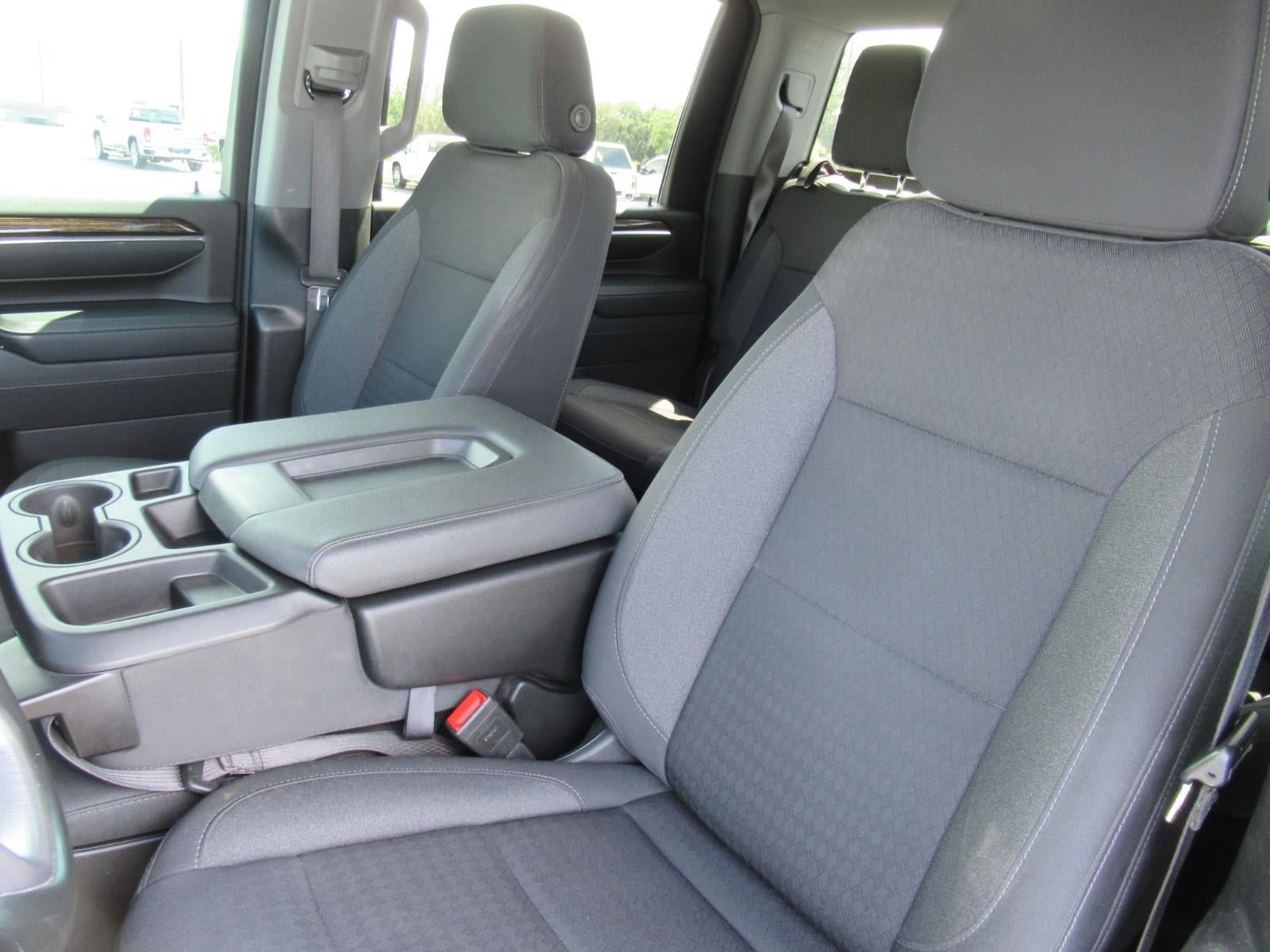 Used 2024 GMC Sierra 2500 SLE w/ SLE Value Package; AWD/4WD image 19