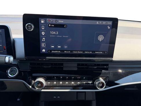 Used 2024 Honda Prologue Touring image 23