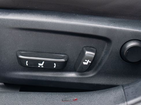 Used 2018 Lexus IS 300 AWD w/ Comfort Package image 41