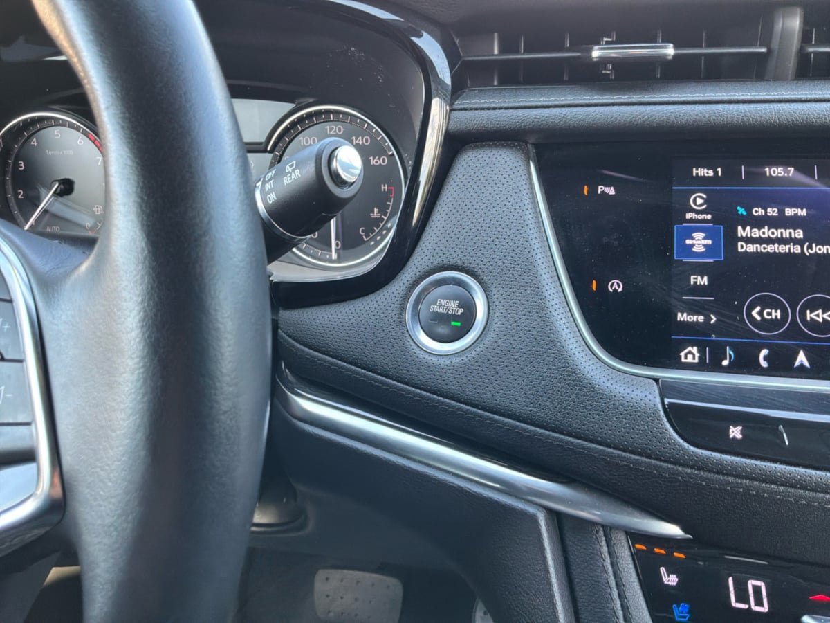 Used 2023 Cadillac XT5 Premium Luxury w/ LPO, Floor Liner Package AWD/4WD image 17