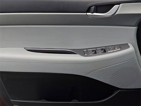 Used 2024 Hyundai Palisade SEL image 15