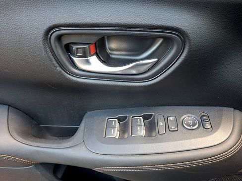 Used 2024 Honda HR-V Sport image 13