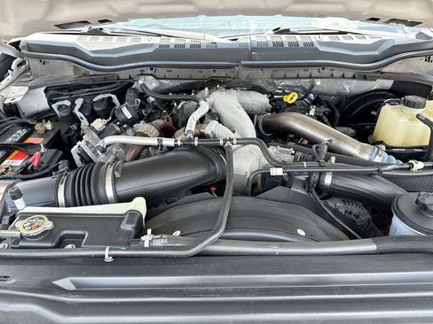 Used 2022 Ford F250 XLT AWD/4WD image 25