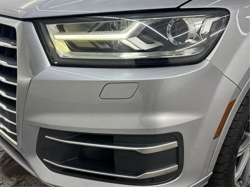 Used 2017 Audi Q7 3.0T Premium Plus w/ Premium Plus Package image 34