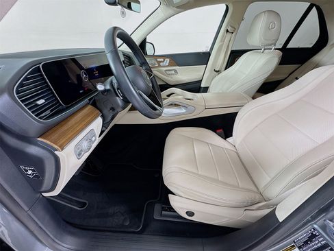 Certified 2025 Mercedes-Benz GLE 350 4MATIC image 23