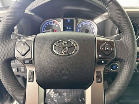 Used 2023 Toyota Tacoma SR5 RWD image 13
