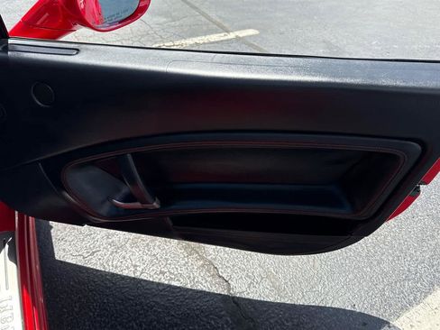 Used 2013 Ferrari California RWD image 23