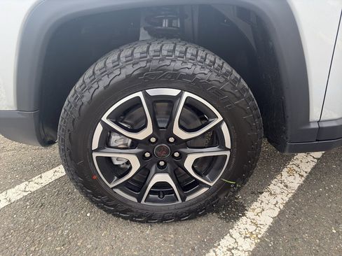 New 2026 Jeep Compass Trailhawk image 2