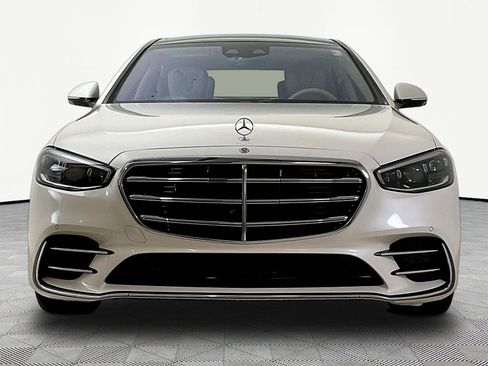 Certified 2022 Mercedes-Benz S 580 4MATIC Sedan image 2