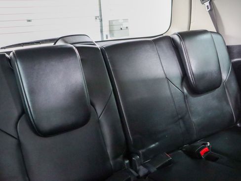 Used 2023 Nissan Armada Platinum w/ Cargo Package image 33