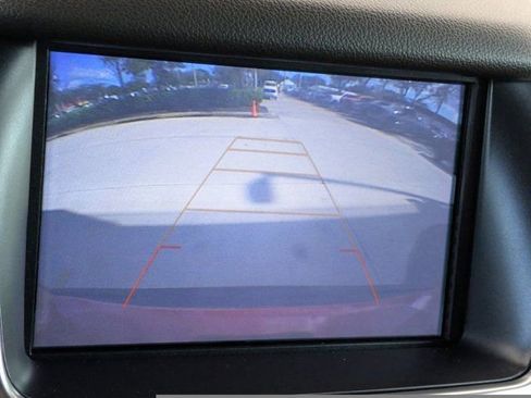 Used 2018 Chevrolet Tahoe LT image 30